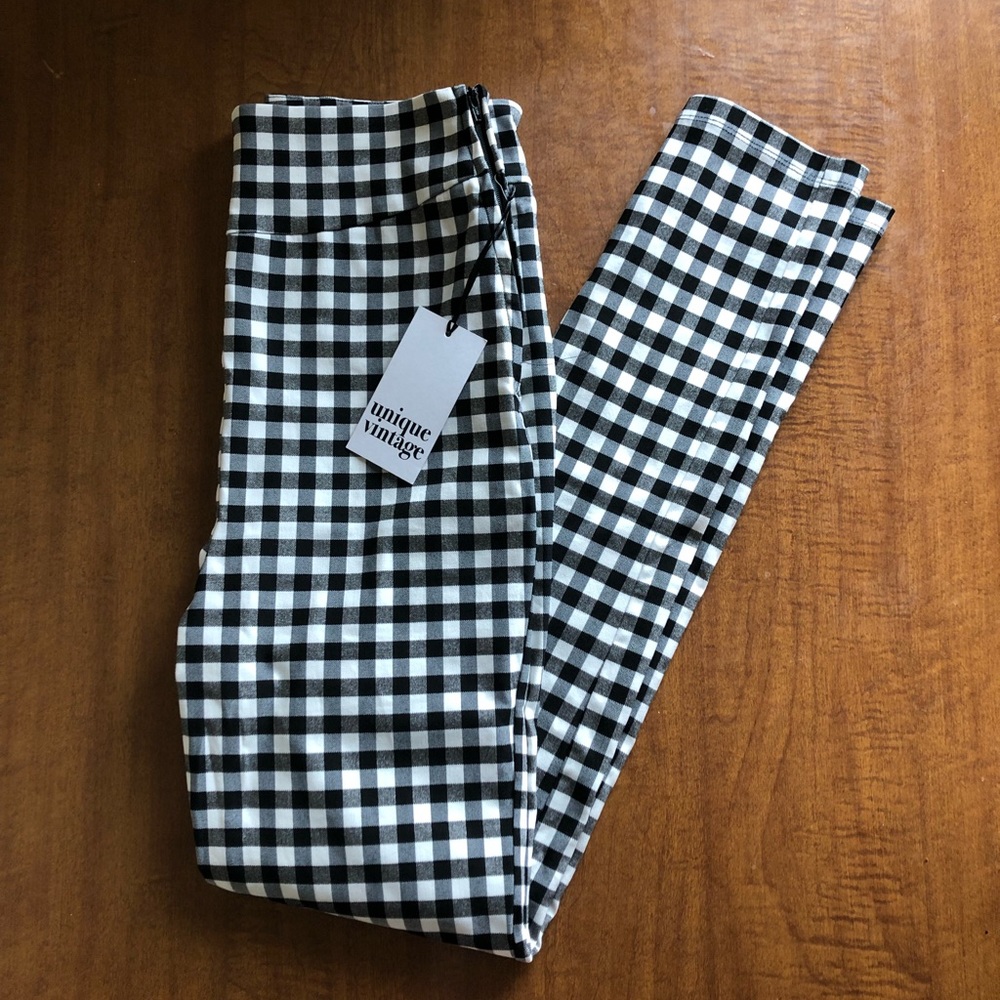 Unique Vintage Cigarette Pants NWT